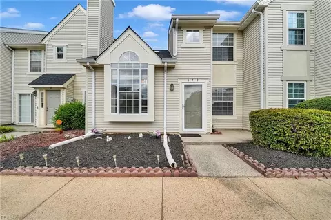 379 Lees Mill Dr, Newport News, VA 23608