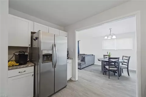 Kitchen - 110 Bayhaven Dr, Hampton, VA 23666 photo 1 of 3
