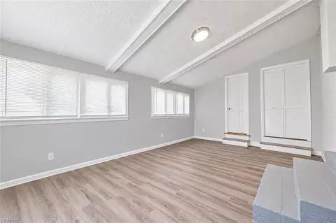 Living - 110 Bayhaven Dr, Hampton, VA 23666 photo 1 of 1