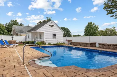 Exterior - 2608 Level Loop Rd, Virginia Beach, VA 23456 photo 7 of 17