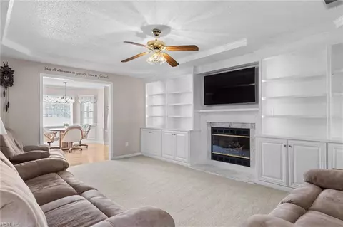 Living - 2608 Level Loop Rd, Virginia Beach, VA 23456 photo 3 of 3