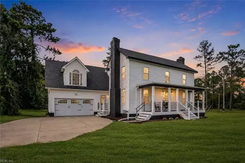 1700 Dandy Loop Rd, Yorktown, VA 23692