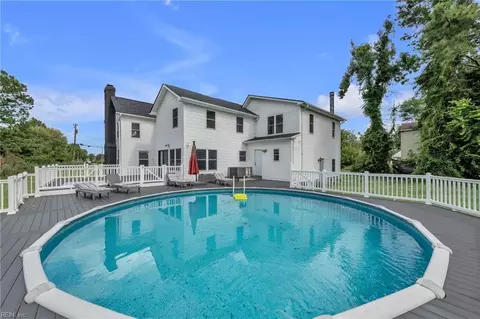 Exterior - 1700 Dandy Loop Rd, Yorktown, VA 23692 photo 2 of 5