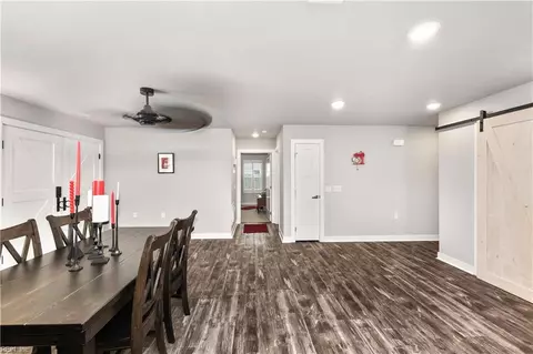 Entry Way - 106 Hidden View Loop, Moyock, NC 27958 photo 6 of 8