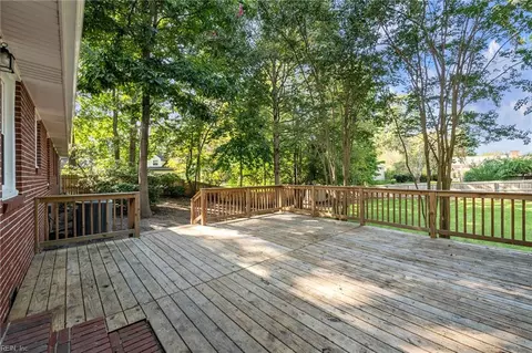 Exterior - 4216 Genoa Cres, Chesapeake, VA 23321 photo 7 of 9