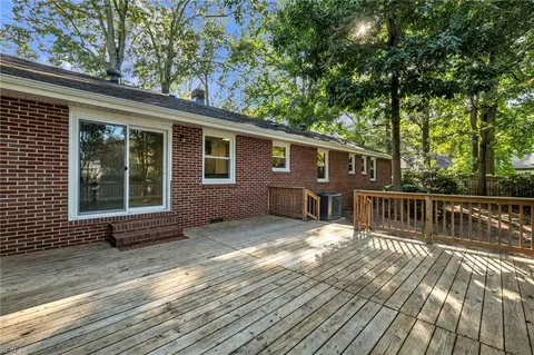 Exterior - 4216 Genoa Cres, Chesapeake, VA 23321 photo 5 of 9