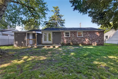 Exterior - 1936 Beall Dr, Hampton, VA 23663 photo 3 of 6