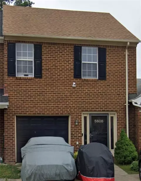 5608 Rivermill Circle Cir, Portsmouth, VA 23703