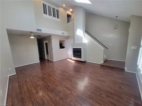 Living - 14 Treebark Pl, Hampton, VA 23666 photo 1 of 10