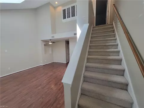 Living - 14 Treebark Pl, Hampton, VA 23666 photo 8 of 10