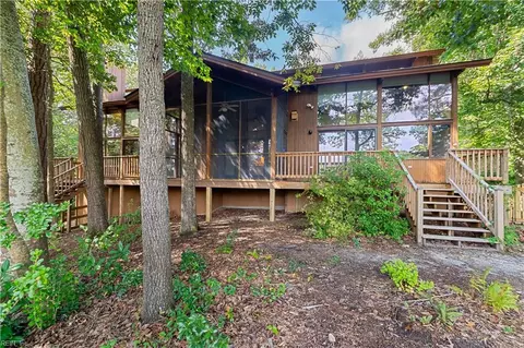Exterior - 701 Colony Trl, Lanexa, VA 23089 photo 8 of 8