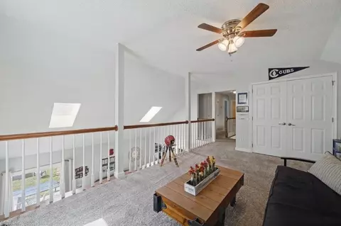 Entry Way - 220 Dunn Cir, Hampton, VA 23666 photo 4 of 4