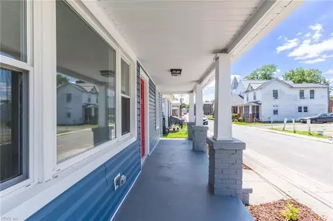 Exterior - 146 Pine St, Suffolk, VA 23434 photo 2 of 6