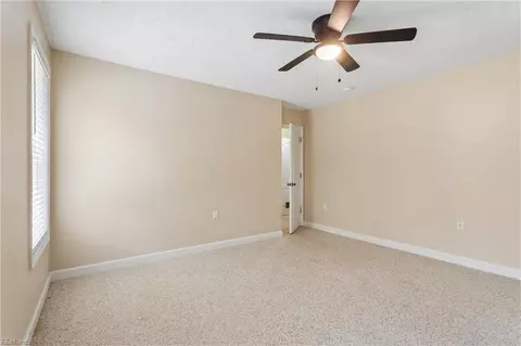 Bedroom - 50 Ashe Meadows Dr, Hampton, VA 23664 photo 3 of 11