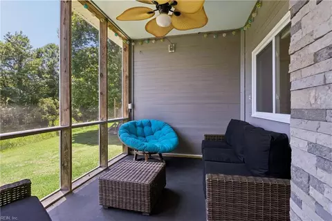 Exterior - 50 Ashe Meadows Dr, Hampton, VA 23664 photo 4 of 7