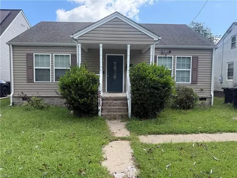 2415 Charleston Ave, Portsmouth, VA 23709