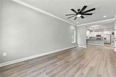 Living - 213 Claremont Ave, Hampton, VA 23661 photo 3 of 3