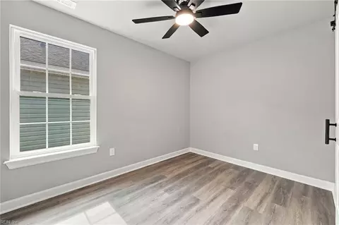 Bedroom - 213 Claremont Ave, Hampton, VA 23661 photo 5 of 5
