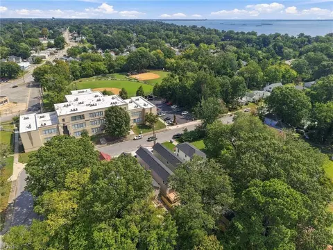 View/Area - 213 Claremont Ave, Hampton, VA 23661 photo 5 of 6