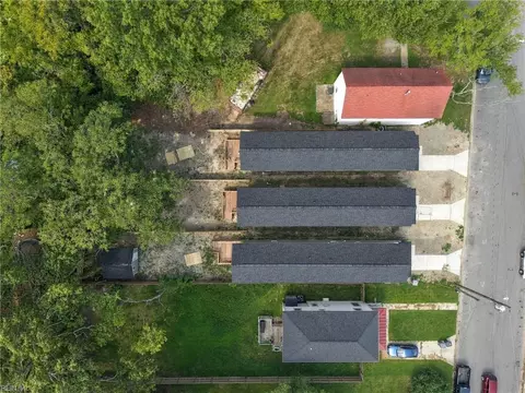 View/Area - 211 Claremont Ave, Hampton, VA 23661 photo 1 of 5