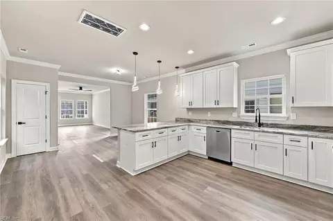 Kitchen - 211 Claremont Ave, Hampton, VA 23661 photo 3 of 4