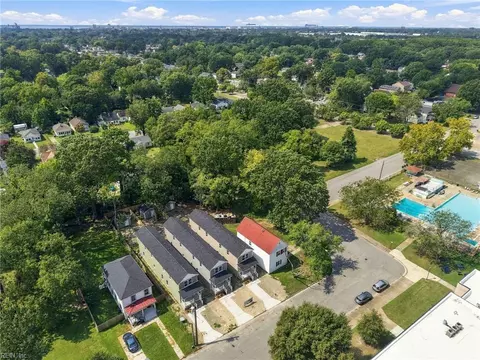 View/Area - 213 Claremont Ave #A, Hampton, VA 23661 photo 6 of 8