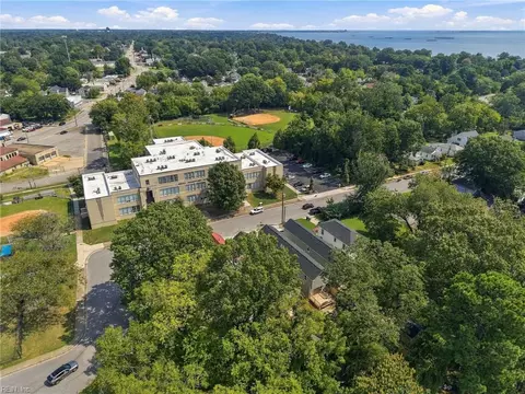 View/Area - 213 Claremont Ave #A, Hampton, VA 23661 photo 7 of 8