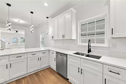 Kitchen - 213 Claremont Ave #A, Hampton, VA 23661 photo 2 of 4