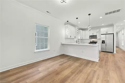 Other - 213 Claremont Ave #A, Hampton, VA 23661 photo 4 of 10