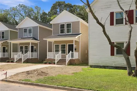 Exterior - 213 Claremont Ave #A, Hampton, VA 23661 photo 2 of 7