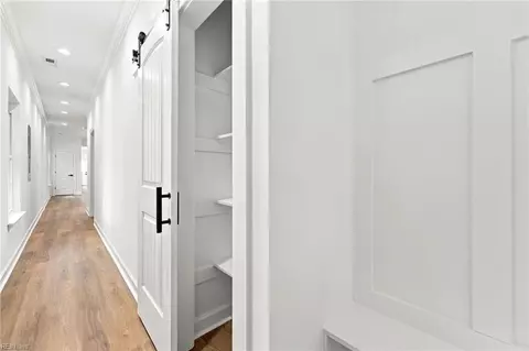 Entry Way - 213 Claremont Ave #A, Hampton, VA 23661 photo 5 of 7