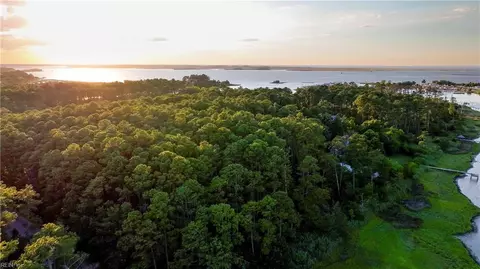 49 Bells Island Dr, Hampton, VA 23664 photo 2