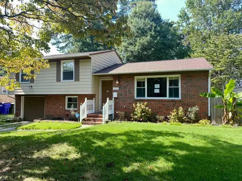 8333 Capeview Ave, Norfolk, VA 23518