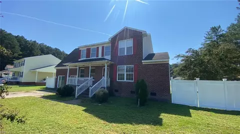 26224 Rochelle St, Courtland, VA 23837