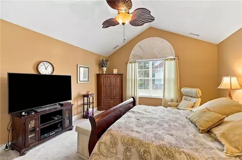 Bedroom - 318 Ginger Loop, Smithfield, VA 23430 photo 3 of 7