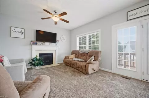 Living - 6699 Mann Ave, Gloucester, VA 23061 photo 1 of 1