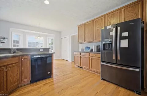 Kitchen - 6699 Mann Ave, Gloucester, VA 23061 photo 3 of 4