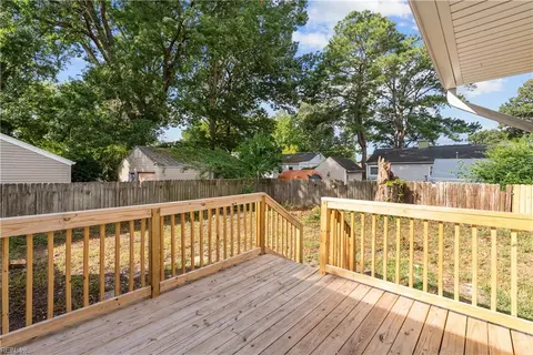 Exterior - 8823 Devon St, Norfolk, VA 23503 photo 3 of 5