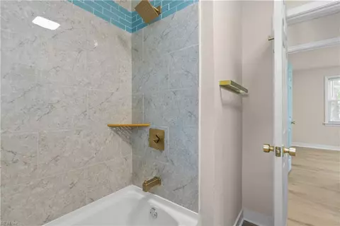 Bath - 8823 Devon St, Norfolk, VA 23503 photo 3 of 3