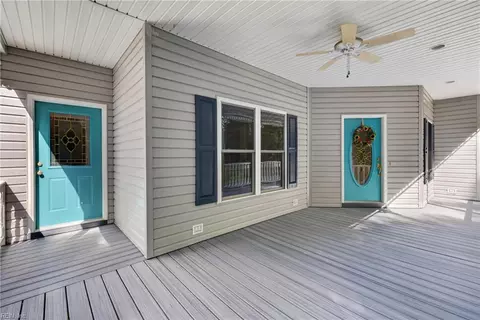 Exterior - 5573 Echo Ln, Gloucester, VA 23061 photo 7 of 11