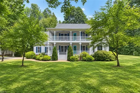 Exterior - 5573 Echo Ln, Gloucester, VA 23061 photo 2 of 11