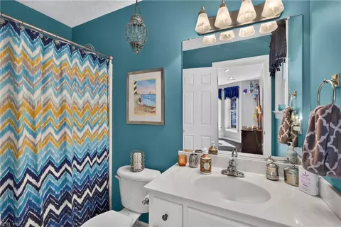 Bath - 5573 Echo Ln, Gloucester, VA 23061 photo 5 of 5