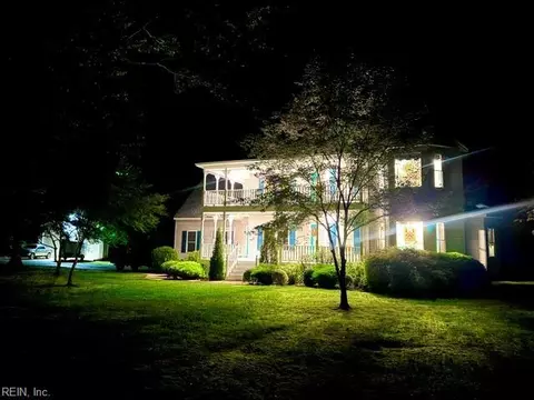 Exterior - 5573 Echo Ln, Gloucester, VA 23061 photo 5 of 11
