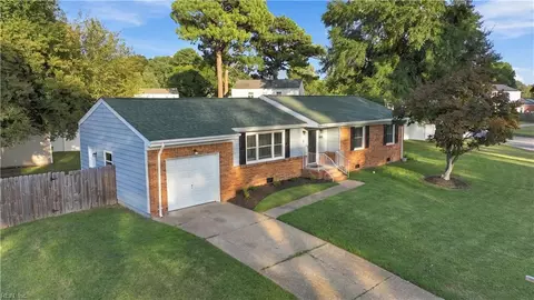 2309 Tapscott Ave, Chesapeake, VA 23324