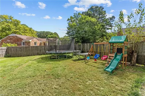 Exterior - 4504 Greendell Rd, Chesapeake, VA 23321 photo 7 of 7