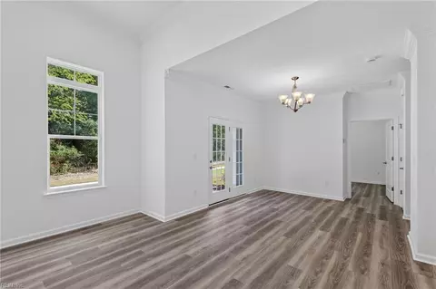 Entry Way - 2046 Mango St, Chesapeake, VA 23321 photo 2 of 3