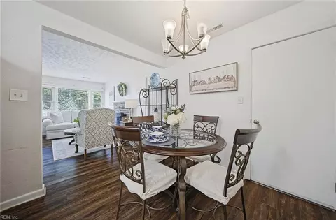 Dining - 2924 Taylor Rd, Chesapeake, VA 23321 photo 1 of 2