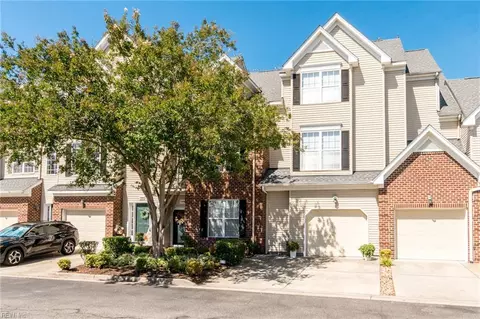 5376 Summer Cres, Virginia Beach, VA 23462