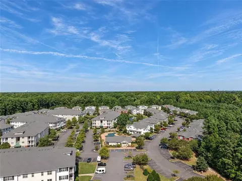View/Area - 2409 Leytonstone Dr, Chesapeake, VA 23321 photo 4 of 4