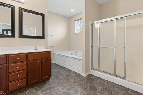 Bath - 2409 Leytonstone Dr, Chesapeake, VA 23321 photo 1 of 5